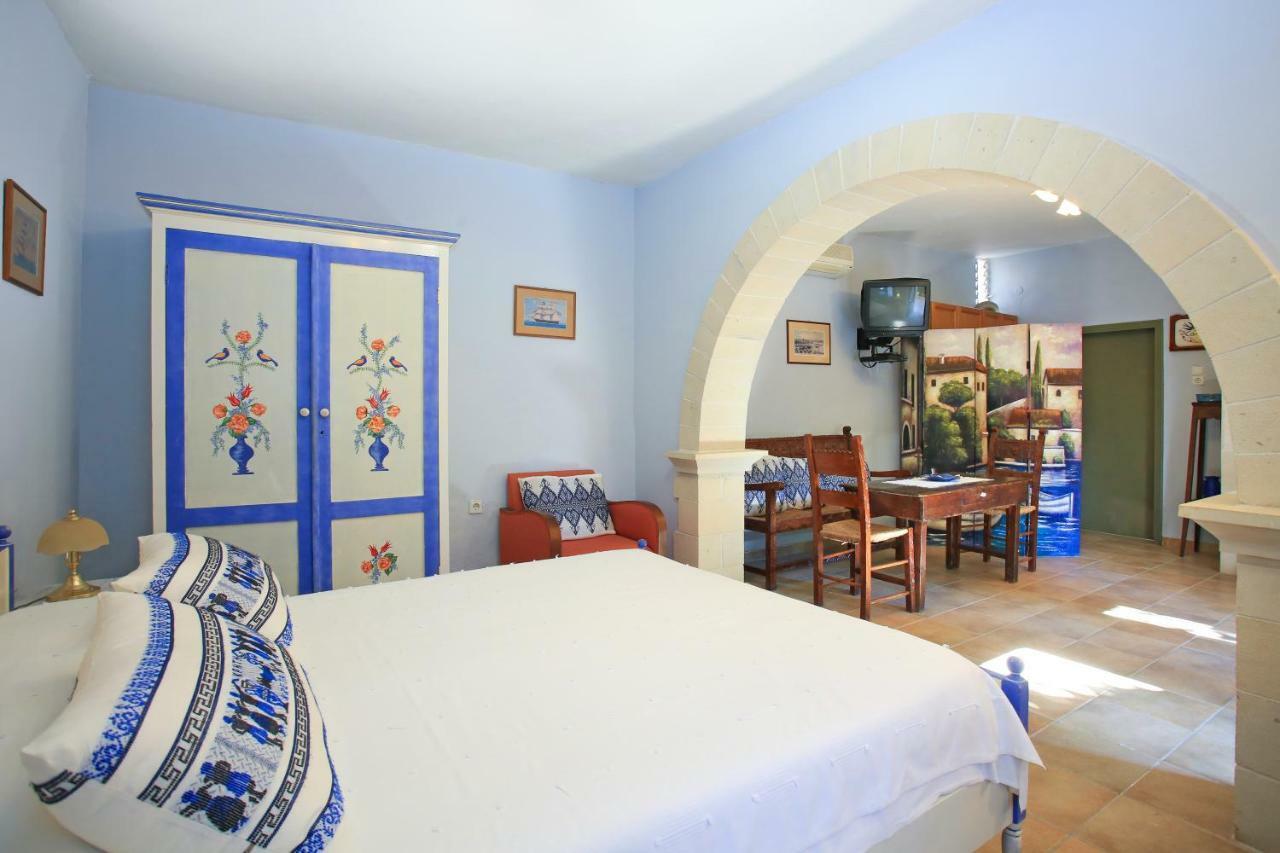 Villa Pasiphae กามิลารี ภายนอก รูปภาพ